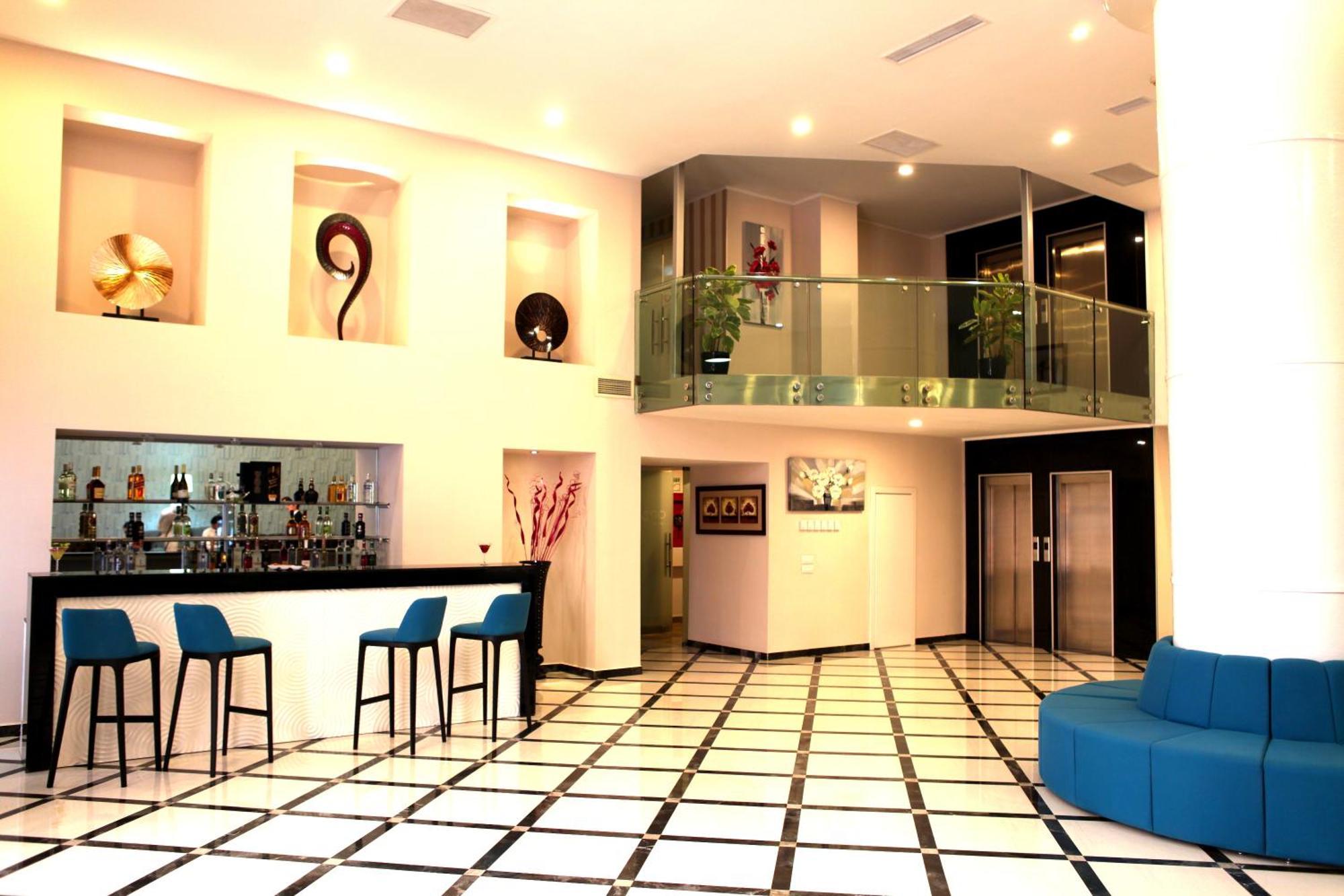 Vego Hotel Ganja Ngoại thất bức ảnh