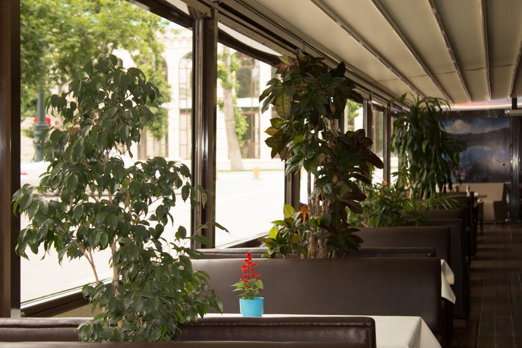 Vego Hotel Ganja Ngoại thất bức ảnh